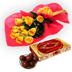 Mother's Day Flowers with gifts to Chennai